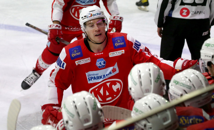 Nick Petersen nach seinem Hattrick im Spiel gegen Innsbruck