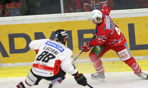 Johannes Bischofberger (KAC) gegen Anthony Luciani (ZNO) am 25.10.2019