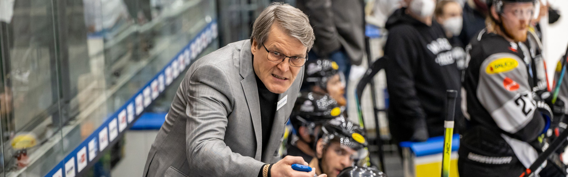 Head Coach Kai Suikkanen (DEC)