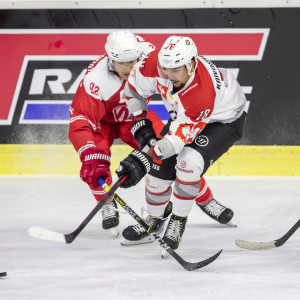 Clemens Unterweger (KAC) und Debütant Maximilian Theirich (KAC) Clemens Unterweger (KAC) und Debütant Maximilian Theirich (KAC)
