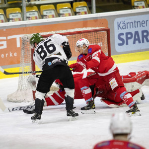 Einmal mehr parierte Val Usnik (KFT) gegen Oscar Ahlström (HCM) Einmal mehr parierte Val Usnik (KFT) gegen Oscar Ahlström (HCM)