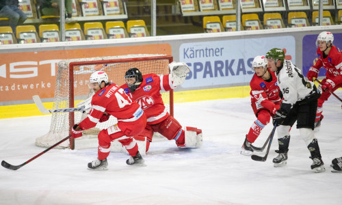 Goalie Val Usnik (KFT) hielt den Heimsieg gegen den HC Meran/o fest