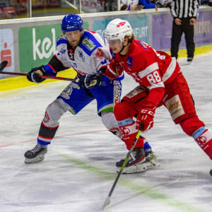 Verteidiger Lorenz Lindner Verteidiger Lorenz Lindner