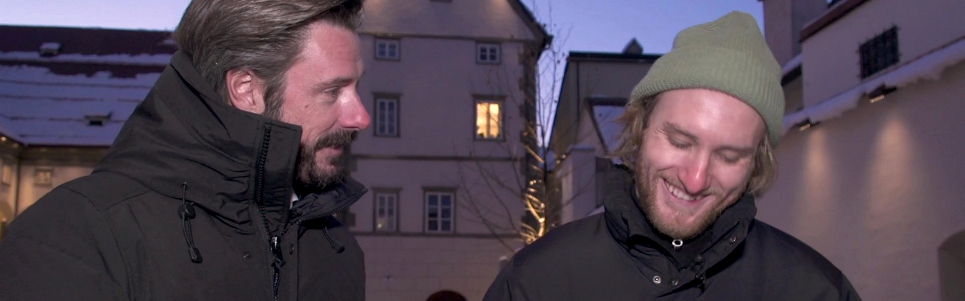 Bei #Rotjacken-TV nimmt sich Johannes Bischofberger Zeit für ein ausführliches Interview mit nicht alltäglicher Gesprächsführung