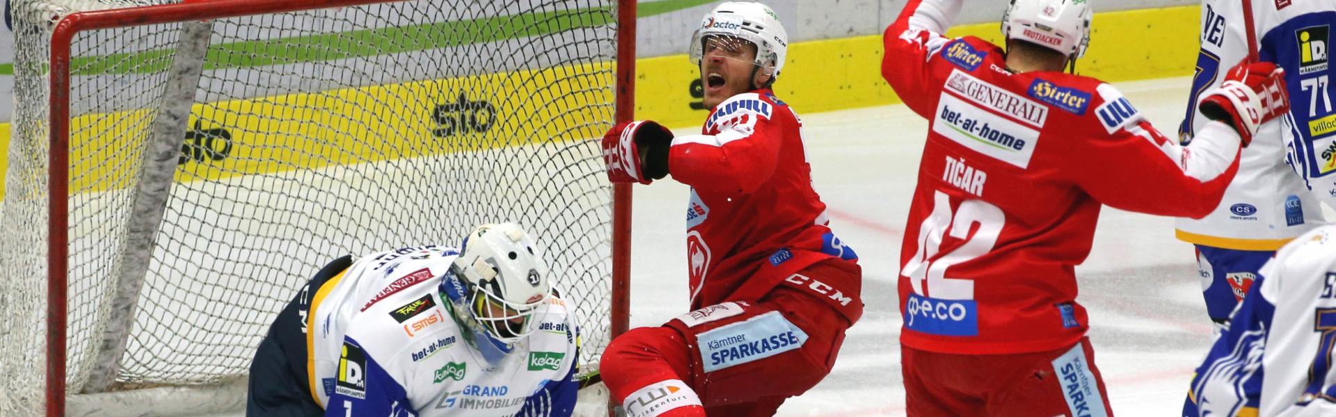 Manuel Geier verbuchte im Spiel in Villach einen Doppelpack