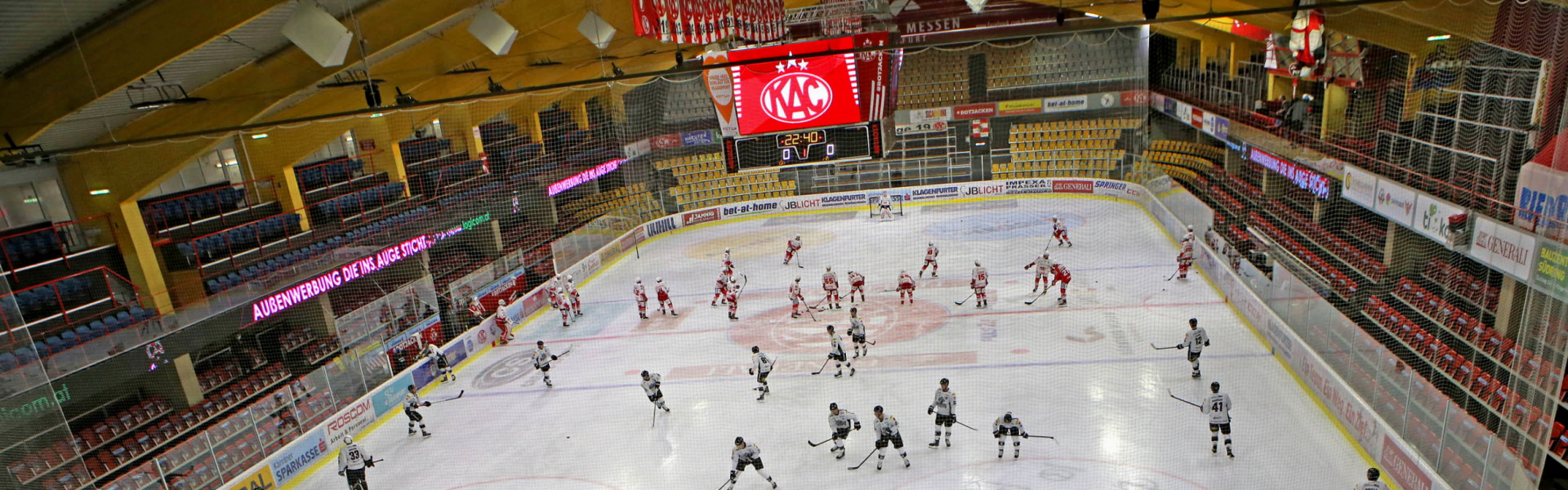 Heimspiel am Sonntag vor leeren Rängen