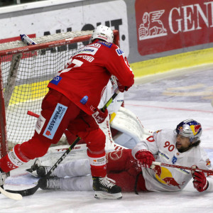 Der erste KAC-Treffer des Abends ging auf das Konto von Thomas Hundertpfund