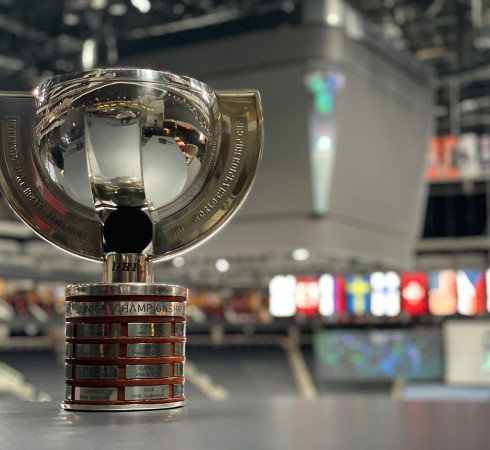 Die zehn weltbesten U20-Nationalteams messen sich in Edmonton und red Deer, Alberta, Kanada