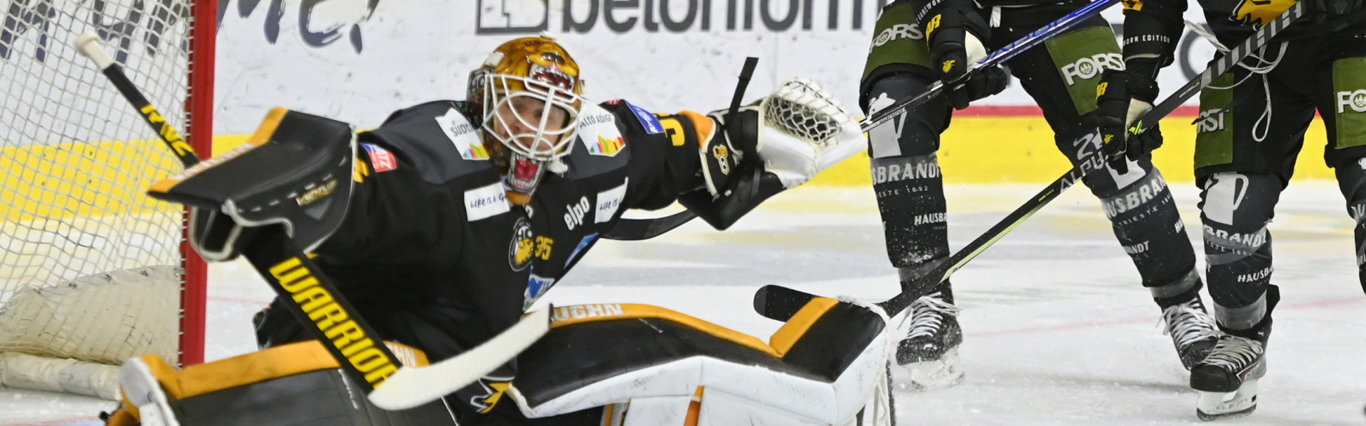 Kein Goalie in der Liga hat 2021/22 bislang mehr Einsatzminuten absolviert als Pustertals Tomas Sholl