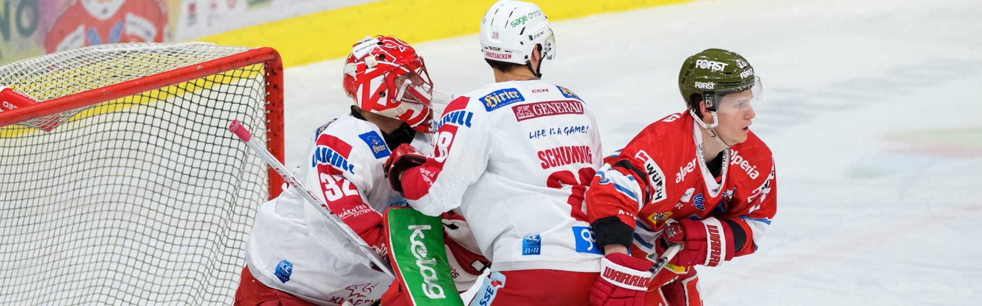 Sebastian Dahm gab nach seinem Olympia-Engagement in Bolzano/Bozen sein Comeback im KAC-Tor