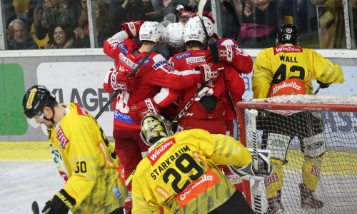 Trotz eines frühen Zwei-Tore-Rückstands besiegte der EC-KAC die Vienna Capitals erneut und glich die Viertelfinalserie somit aus