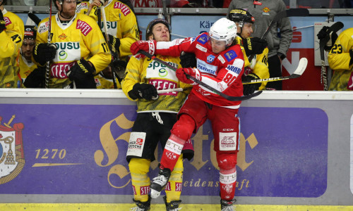 Niki Kraus (Bild) und Kele Steffler spielen auch im kommenden Spieljahr für die Rotjacken