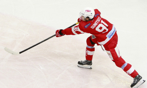 Marco Sunitsch gelang im Testspiel bei den Steel Wings Linz ein Hattrick