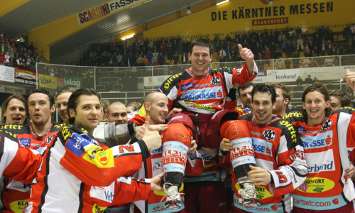 Mario Schaden beendete im März 2007 nach 17 Jahren in der Kampfmannschaft des EC-KAC seine aktive Karriere