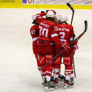 Die rot-weißen Powerplayformationen konnten sich an diesem Abend über zwei Treffer freuen Die rot-weißen Powerplayformationen konnten sich an diesem Abend über zwei Treffer freuen