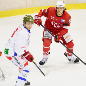 Jakob Lippitsch bildete mit Samuel Witting und Luka Gomboc wieder die erste Sturmlinie Jakob Lippitsch bildete mit Samuel Witting und Luka Gomboc wieder die erste Sturmlinie