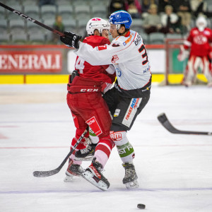 Das Future Team des EC-KAC war den Rittner Buam ein ebenbürtiger Gegner