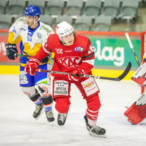 Stürmer Lukas Waschnig erzielte gegen Fassa seinen ersten Treffer im Erwachseneneishockey