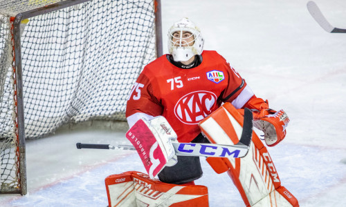 Goalie Ralf Kropiunig bot bei seinem ersten Saisonstart in einem Auswärtsspiel eine gute Leistung