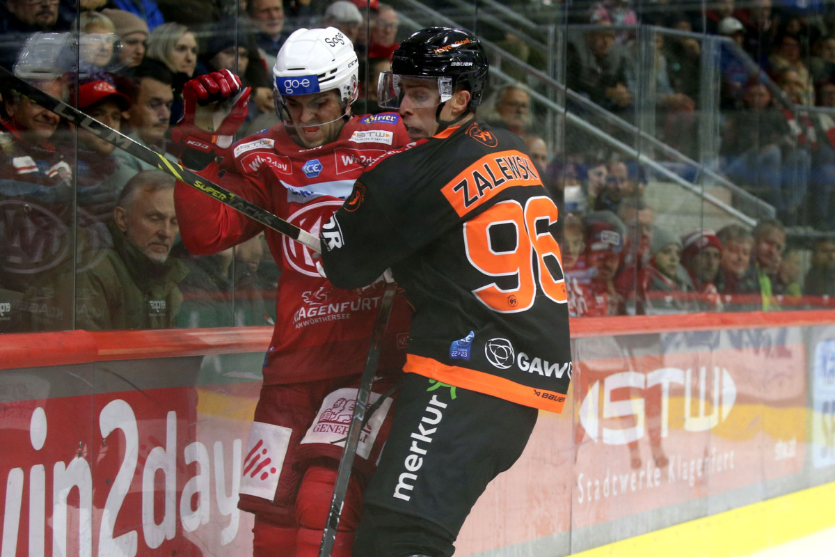 Im November lief Mike Zalewski noch als Gegner in der Heidi Horten-Arena auf