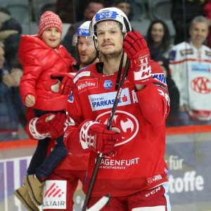 Matt Fraser erzielte nach feiner Einzelaktion den einzigen Treffer der Partie Matt Fraser erzielte nach feiner Einzelaktion den einzigen Treffer der Partie