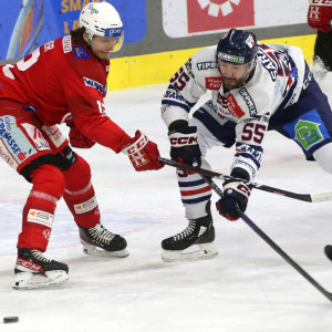 David Maier und die Rotjacken mussten am Dienstagabend ihre vierte Niederlage hintereinander einstecken David Maier und die Rotjacken mussten am Dienstagabend ihre vierte Niederlage hintereinander einstecken