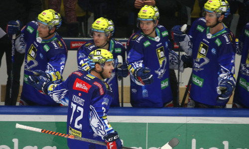 John Hughes brachte den EC VSV im letzten Kärntner Derby bereits in Spielminute vier in Führung