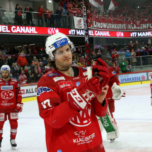 Manuel Ganahl war einer der auffälligsten Akteure der Rotjacken beim Heimsieg gegen Asiago