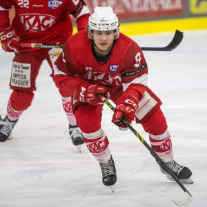 Wie schon im ersten Saisonheimspiel gegen Meran/o schnürte Maximilian Theirich einen Doppelpack Wie schon im ersten Saisonheimspiel gegen Meran/o schnürte Maximilian Theirich einen Doppelpack