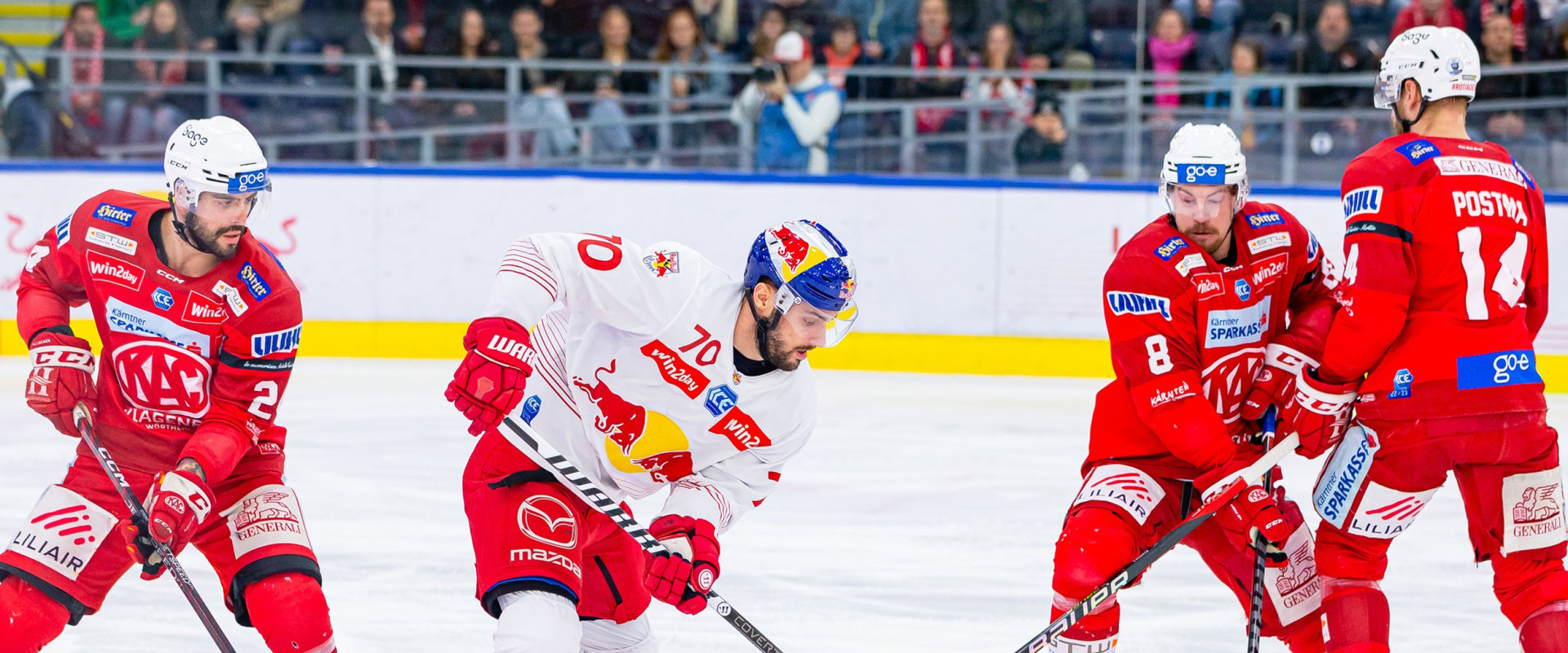 Die Rotjacken mussten zum Start in die Halbfinalserie eine klare Auswärtsniederlage in Salzburg hinnehmen
