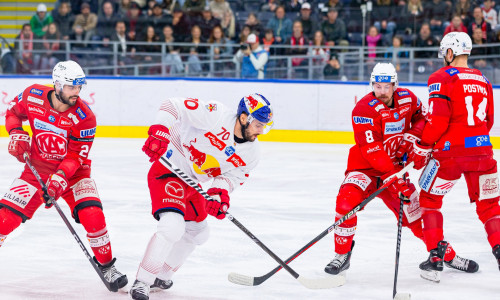 Die Rotjacken mussten zum Start in die Halbfinalserie eine klare Auswärtsniederlage in Salzburg hinnehmen