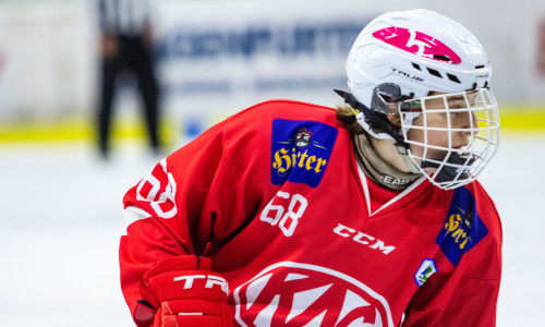 Klagenfurts NHL-Stürmer Marco Kasper ist am Mittwoch beim Rotjacken-Heimspiel gegen Wolfsburg zu Gast