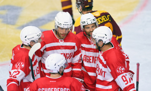 Sieben Mal hatten die Rotjacken im Heimspiel gegen die Concordia University Stingers Grund für Jubel