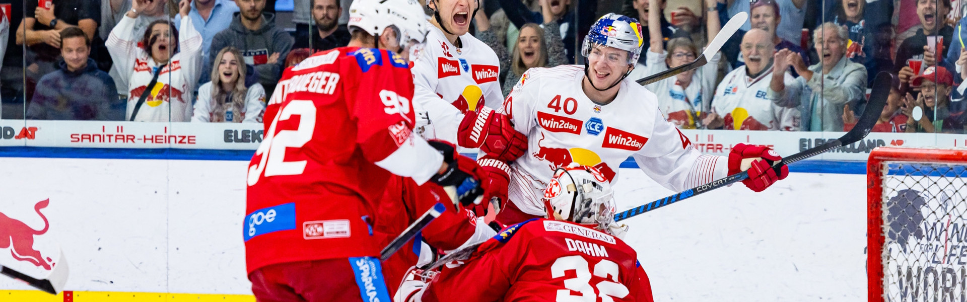 Der EC-KAC musste sich im ersten Saisonspiel bei Titelverteidiger Salzburg geschlagen geben