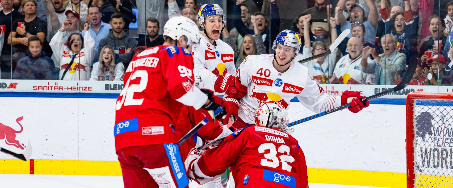 Der EC-KAC musste sich im ersten Saisonspiel bei Titelverteidiger Salzburg geschlagen geben