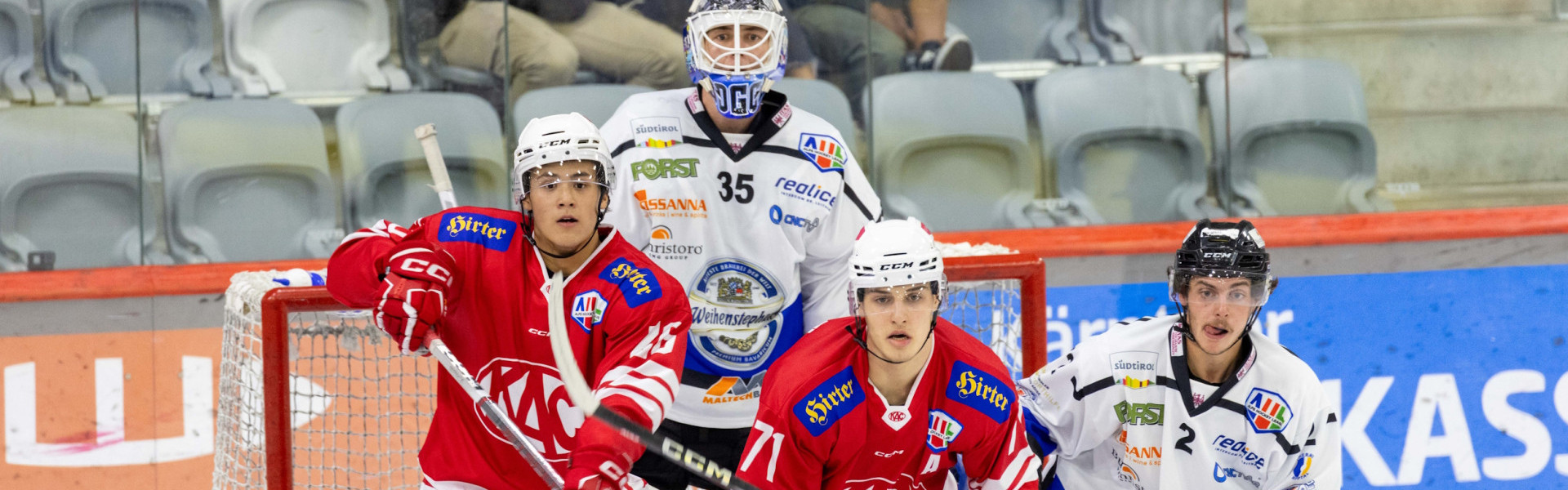 Die jungen Rotjacken kassierten gegen die Wipptal Broncos ihre erste Heimniederlage in der neuen AHL-Saison