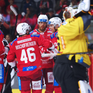 Thomas Hundertpfund sendete zwei Mal ein, Linienkollege Johannes Bischofberger leistete zwei Torvorlagen Thomas Hundertpfund sendete zwei Mal ein, Linienkollege Johannes Bischofberger leistete zwei Torvorlagen