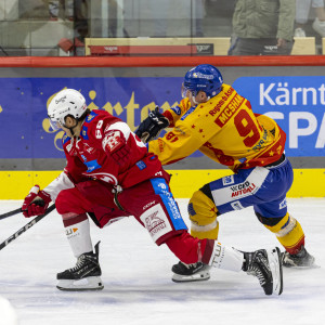 Stürmer Luka Gomboc gab sein Comeback nach Verletzung, er bestritt gegen Asiago sein erstes Ligaspiel der Saison Stürmer Luka Gomboc gab sein Comeback nach Verletzung, er bestritt gegen Asiago sein erstes Ligaspiel der Saison