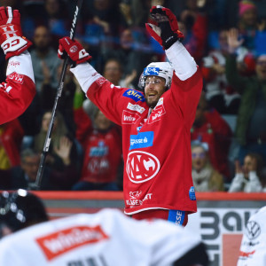 Jan Muršak baute mit dem Treffer zum zwischenzeitlichen 2:0  seine Führung in der teaminternen Scorerwertung weiter aus Jan Muršak baute mit dem Treffer zum zwischenzeitlichen 2:0 seine Führung in der teaminternen Scorerwertung weiter aus
