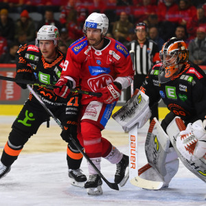 Rotjacken-Topscorer Jan Muršak glänzte gegen Graz erneut mit einem Treffer und einem Assist