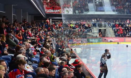 Die Rotjacken trugen ihre Heimspiele in der Heidi Horten-Arena bisher allesamt vor sehr gut gefüllten Rängen aus.