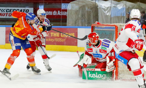 Verteidiger Randy Gazzola brachte Asiago Hockey gegen den EC-KAC in Führung