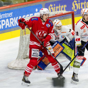 Tobias Piuk gab nach einmonatiger Verletzungspause sein Comeback für die jungen Rotjacken Tobias Piuk gab nach einmonatiger Verletzungspause sein Comeback für die jungen Rotjacken