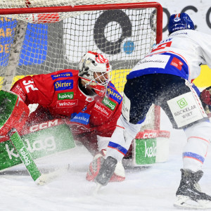 Sebastian Dahm blieb in vier von Innsbrucks fünf Versuchen im Shootout siegreich