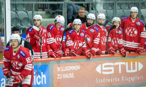 Das Future Team des EC-KAC schlitterte gegen Fassa in ein böses Heimdebakel