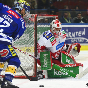 Wie so oft in Auswärtsspielen in Villach ein toller Rückhalt für die Rotjacken: Sebastian Dahm