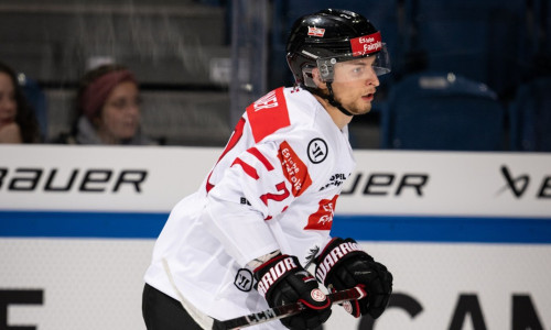 David Maier und vier weitere Cracks der Rotjacken verstärken in der laufenden Woche das Nationalteam