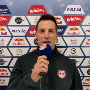 Daniel Welser, langjähriger Teamkollege Thomas Kochs beim EC-KAC, beim EC Salzburg und im österreichischen Nationalteam, übermittelte seine Glückwünsche zu einer beeindruckenden Karriere