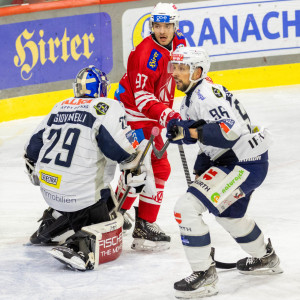 Aus der Kampfmannschaft der Rotjacken verstärkten gegen Unterland Fabian Hochegger und Luka Gomboc das Future Team