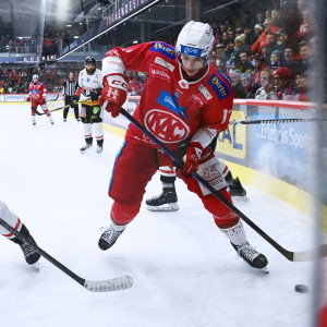 Lukas Haudum erzielte zwei Treffer und punktete damit im vierten Spiel in Folge Lukas Haudum erzielte zwei Treffer und punktete damit im vierten Spiel in Folge